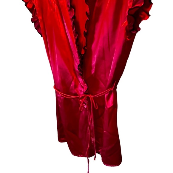 Cinemaetoile Seductivewear Red‎ Robe nwt - Picture 3 of 6